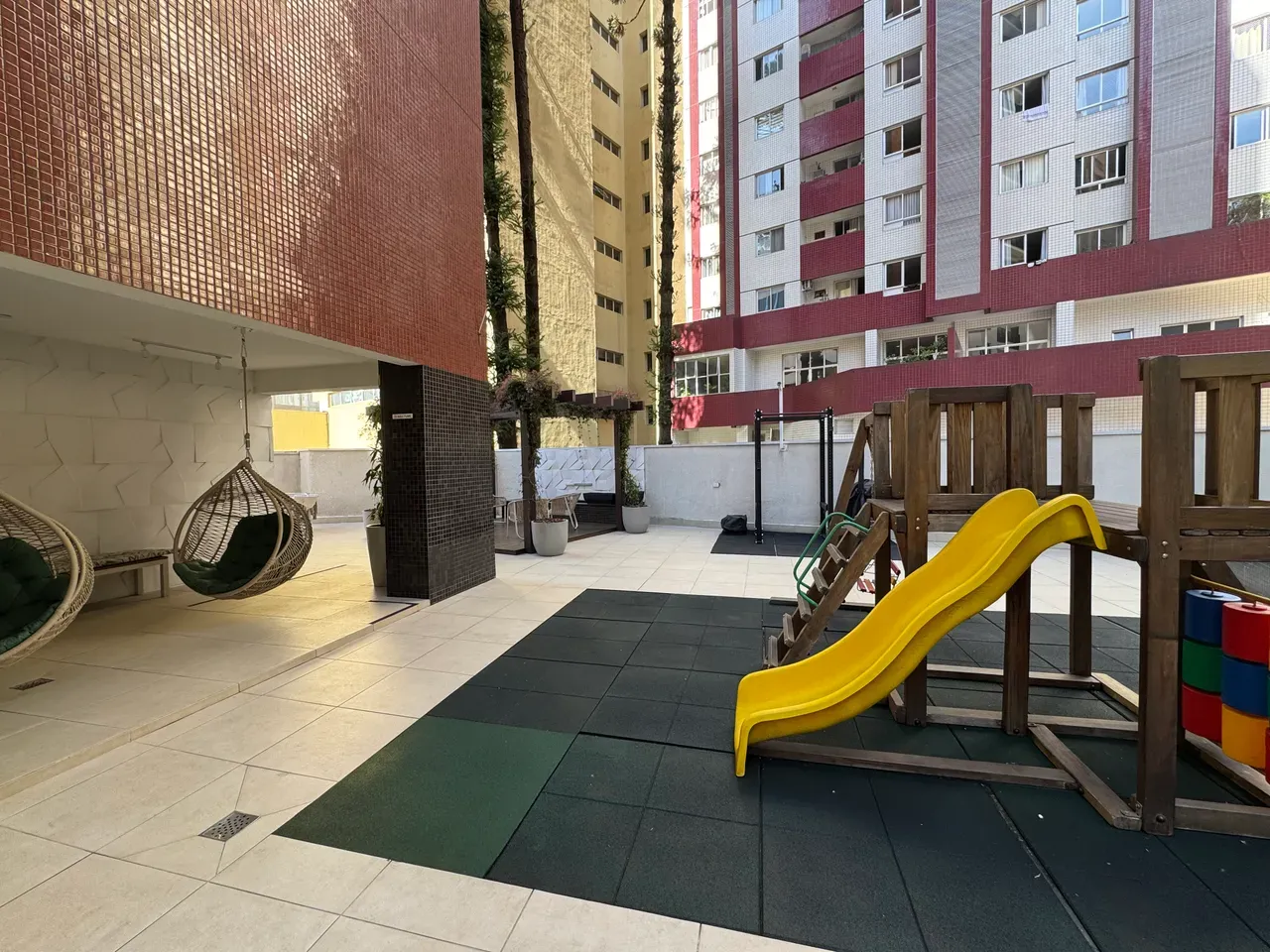 Apartamento mobiliado de 1 quarto com 1 vaga e terraço — photo 21