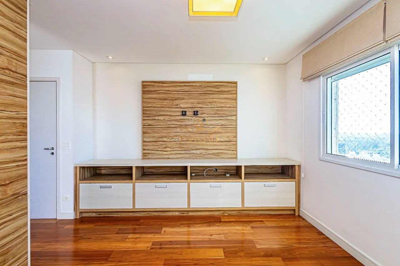 4-bedroom apartment 230 m² with 3 parking spaces — photo 25