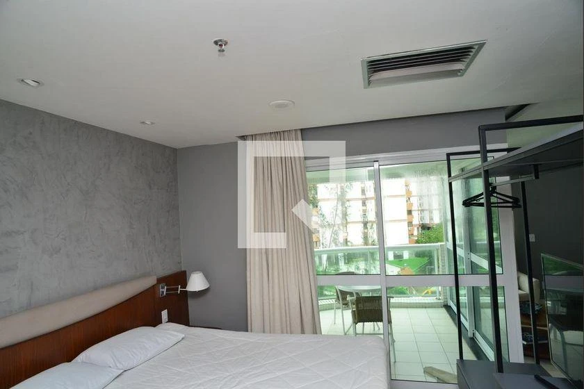 Furnished 1-bedroom apartment with a balcony — photo 10