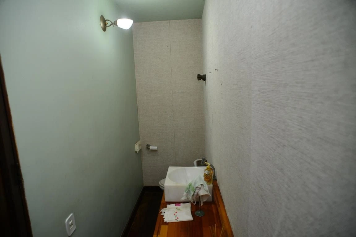 Furnished house, 700 m², with a jacuzzi — photo 63