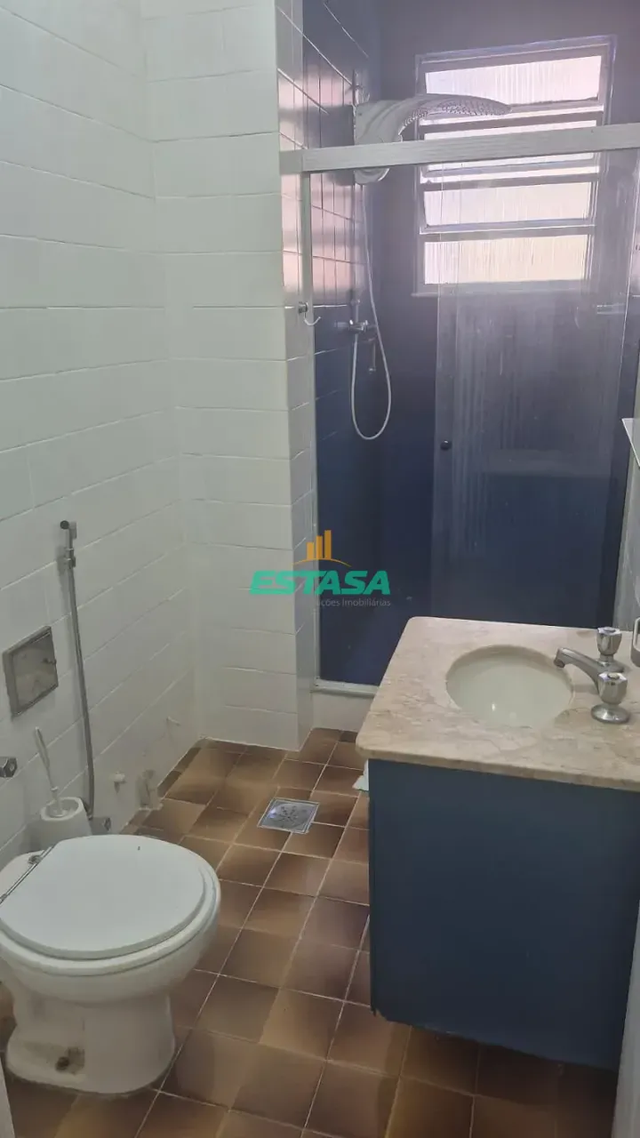 1-bedroom apartment with a separate closed kitchen — photo 12