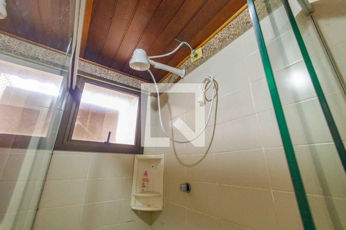 Ванна та 4 спальні: квартира 360 м² — photo 33