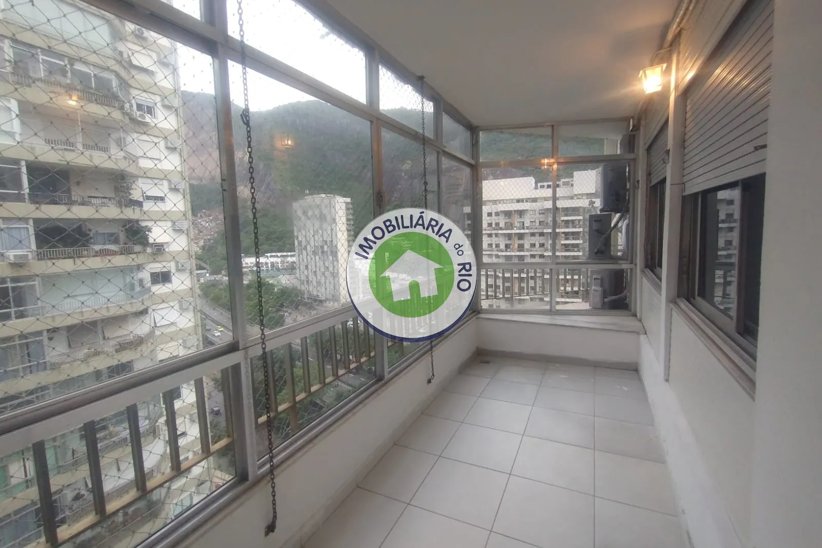 Furnished apartment, 115 m², with a bathtub — photo 4