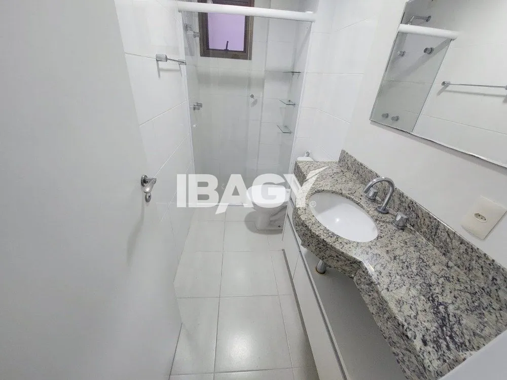 Квартира з 2 спальнями та відкритою кухнею з газом — photo 14