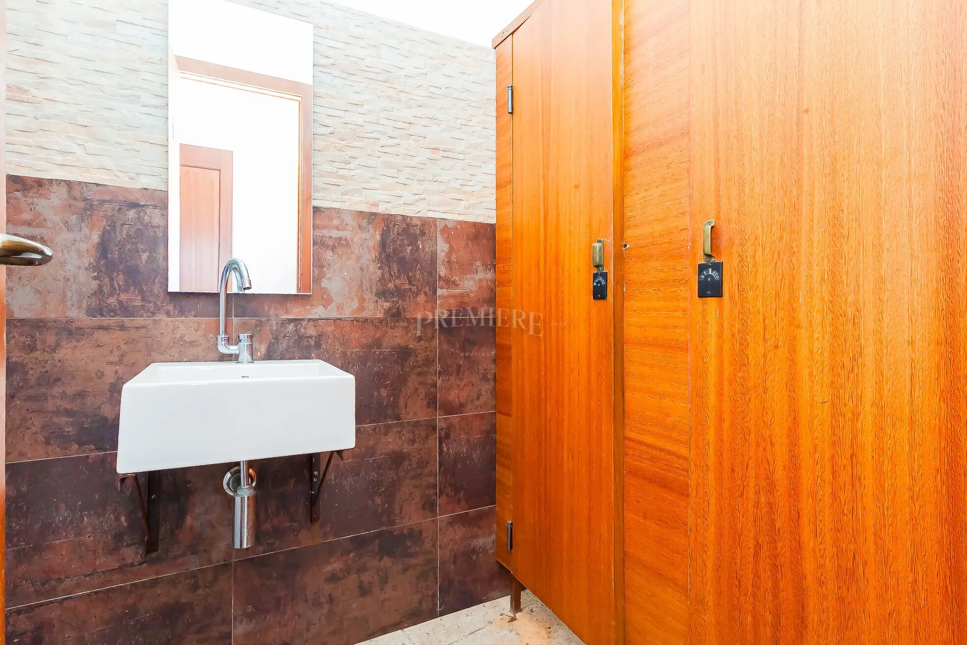 Будинок: 5 спалень, 452 м² — photo 5