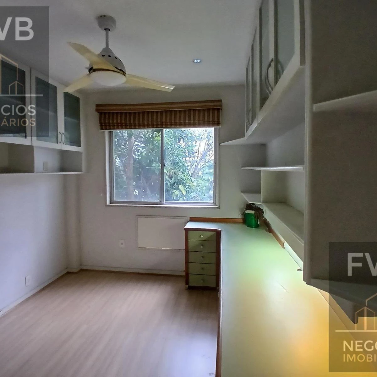 3-bedroom apartment with a home office — photo 12