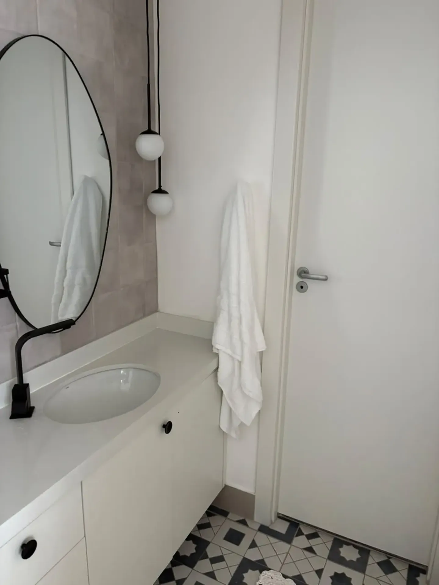 2-bedroom apartment in a building with a sauna — photo 3