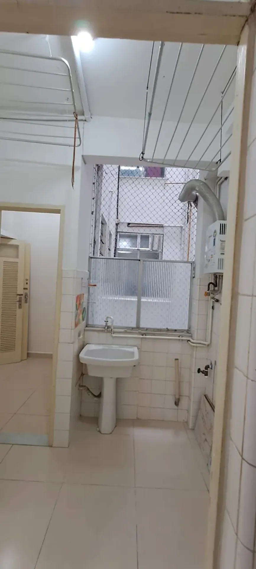 112 m² unfurnished apartment on the 4th floor with city view — photo 10