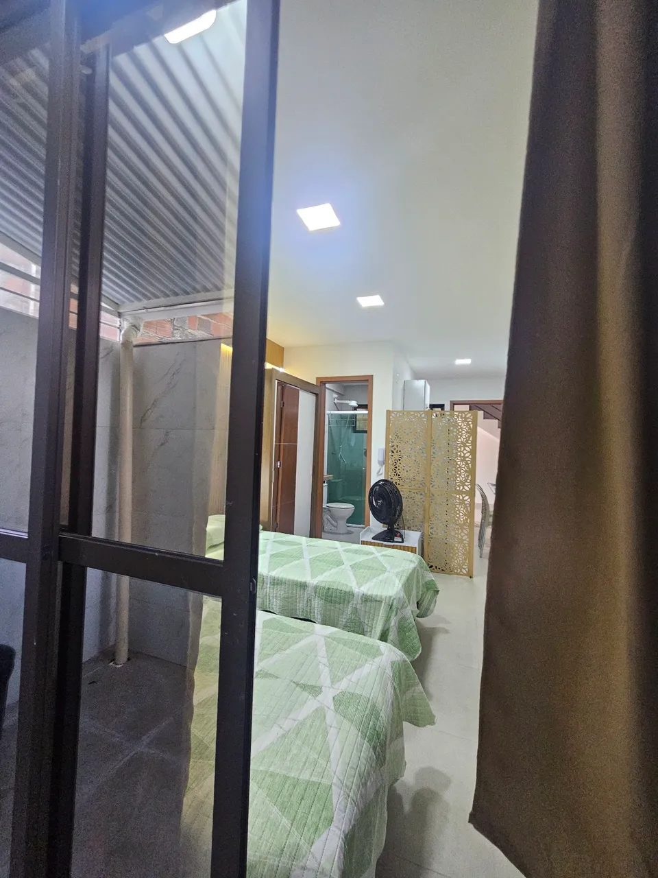 1-bedroom apartment with a balcony and 1 parking spot — photo 6