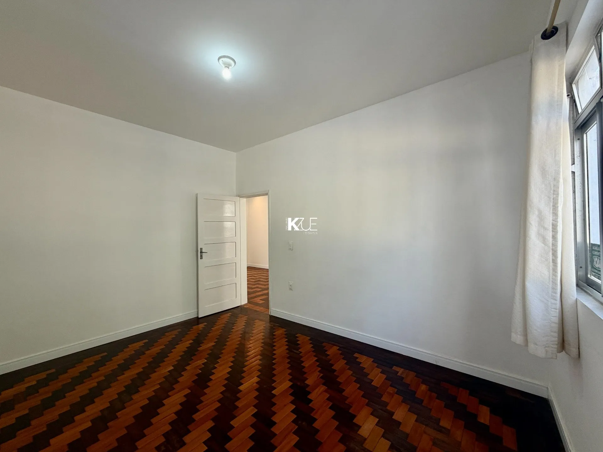 3-bedroom house with a suite, 324 m² total area — photo 7