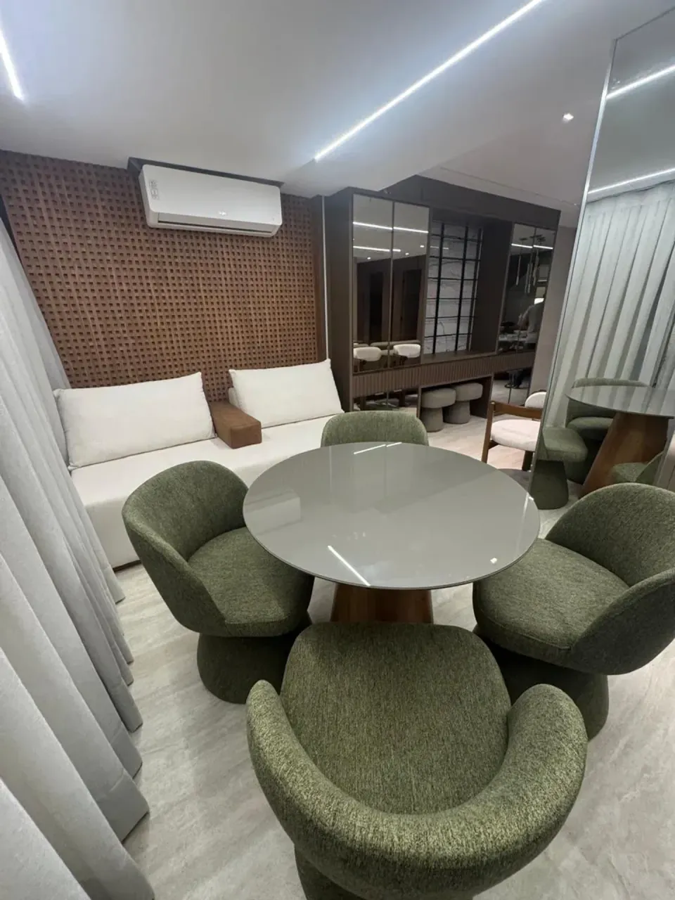 Apartamento para alugar com 3 quartos e 3 banheiros — photo 8