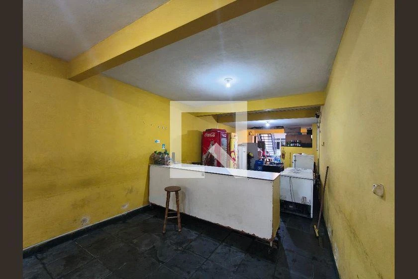 Furnished 240 m² house with 5 bedrooms and 5 bathrooms — photo 29