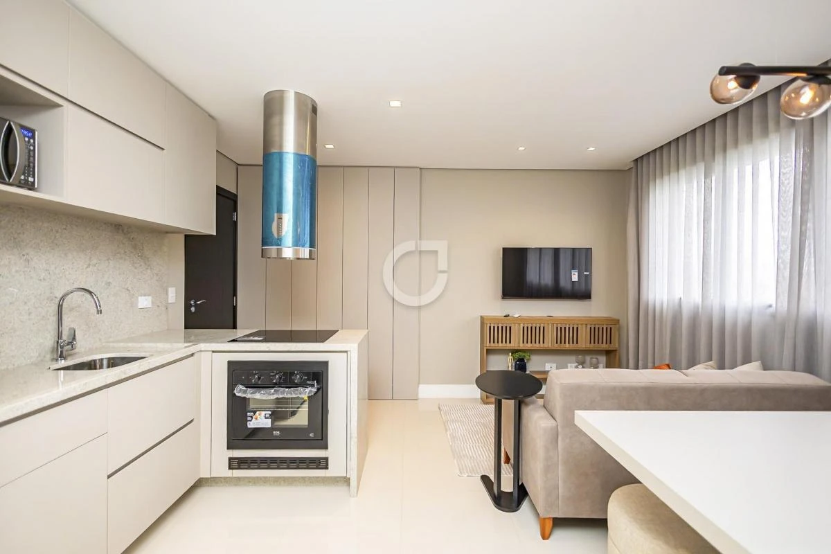 Furnished apartment with 1 en-suite bedroom — photo 2