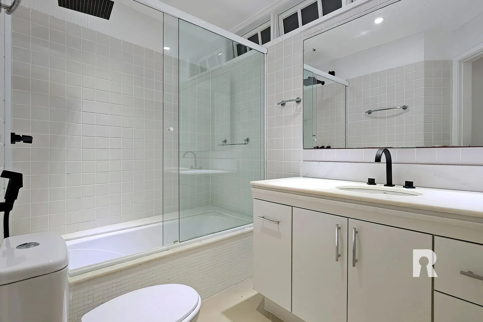 Casa com cozinha integrada e 5 quartos — photo 34