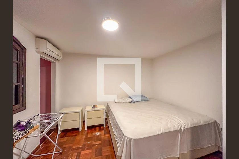 Мебльований будинок з 3 спальнями та 810 м² — photo 47