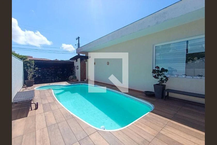 Casa mobiliada com 5 quartos e 5 banheiros, 500 m² — photo 4