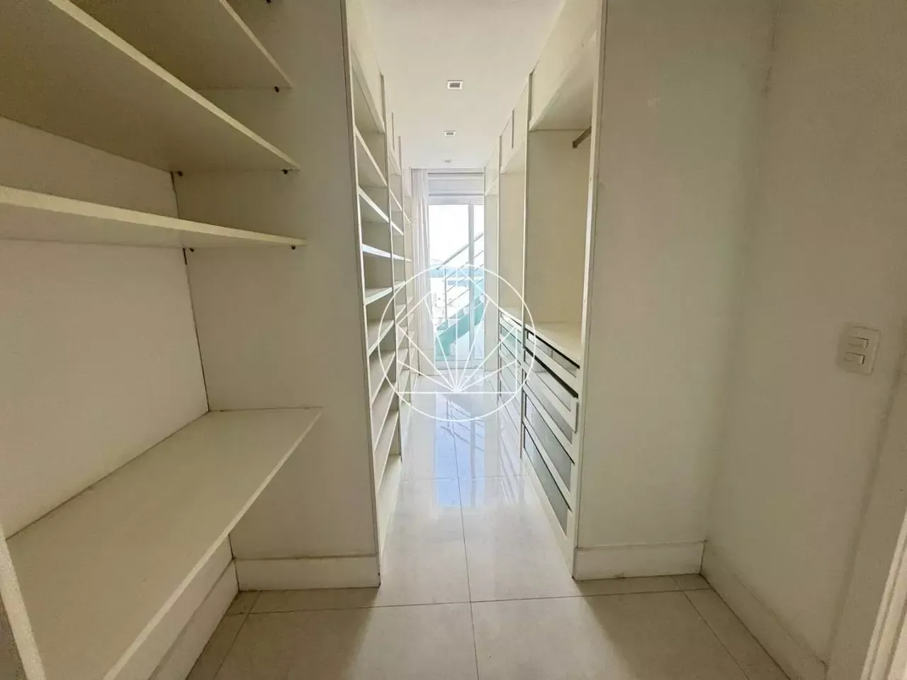 Apartment, 660 m², with a mountain view — photo 7