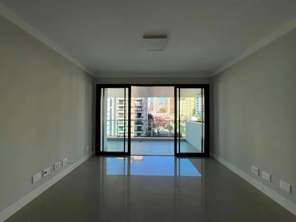 Apartamento de 200 m² com 3 suítes e piscina no prédio — photo 5