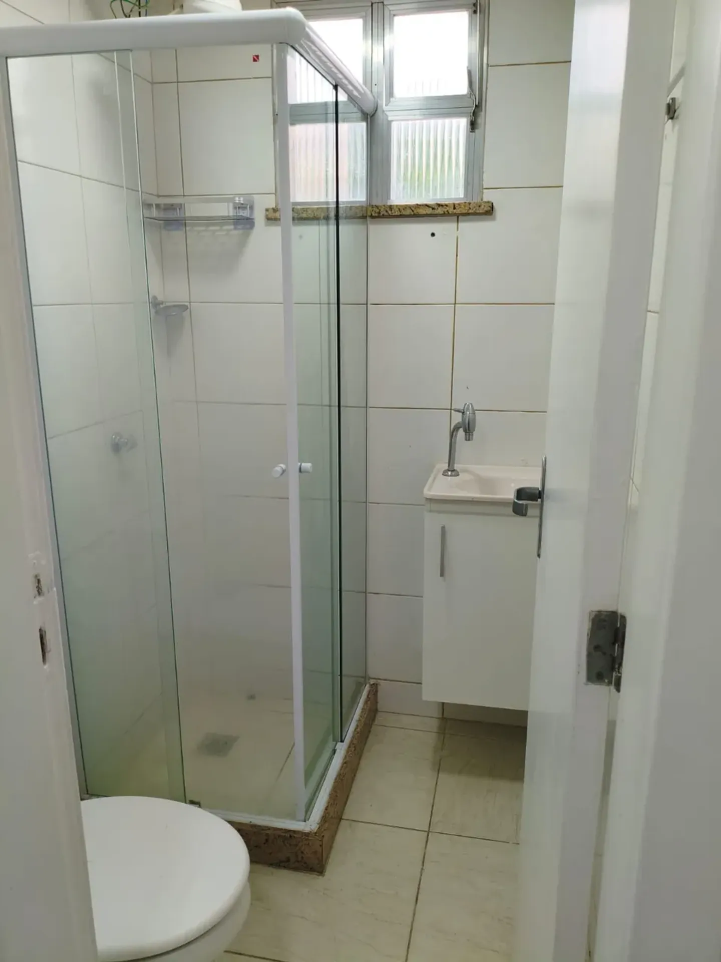 Квартира з 1 спальнею і 1 ванною без паркування — photo 17