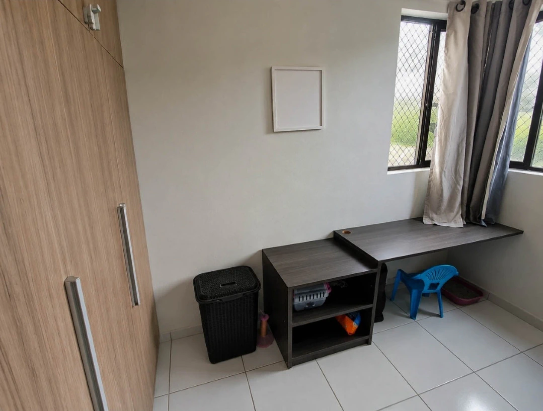 Робоче місце та 3 спальні: квартира 80 м² — photo 13