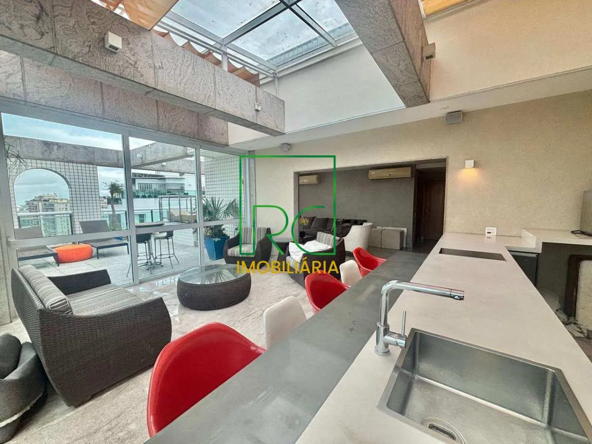 Apartamento com 4 quartos e varanda ampla — photo 22