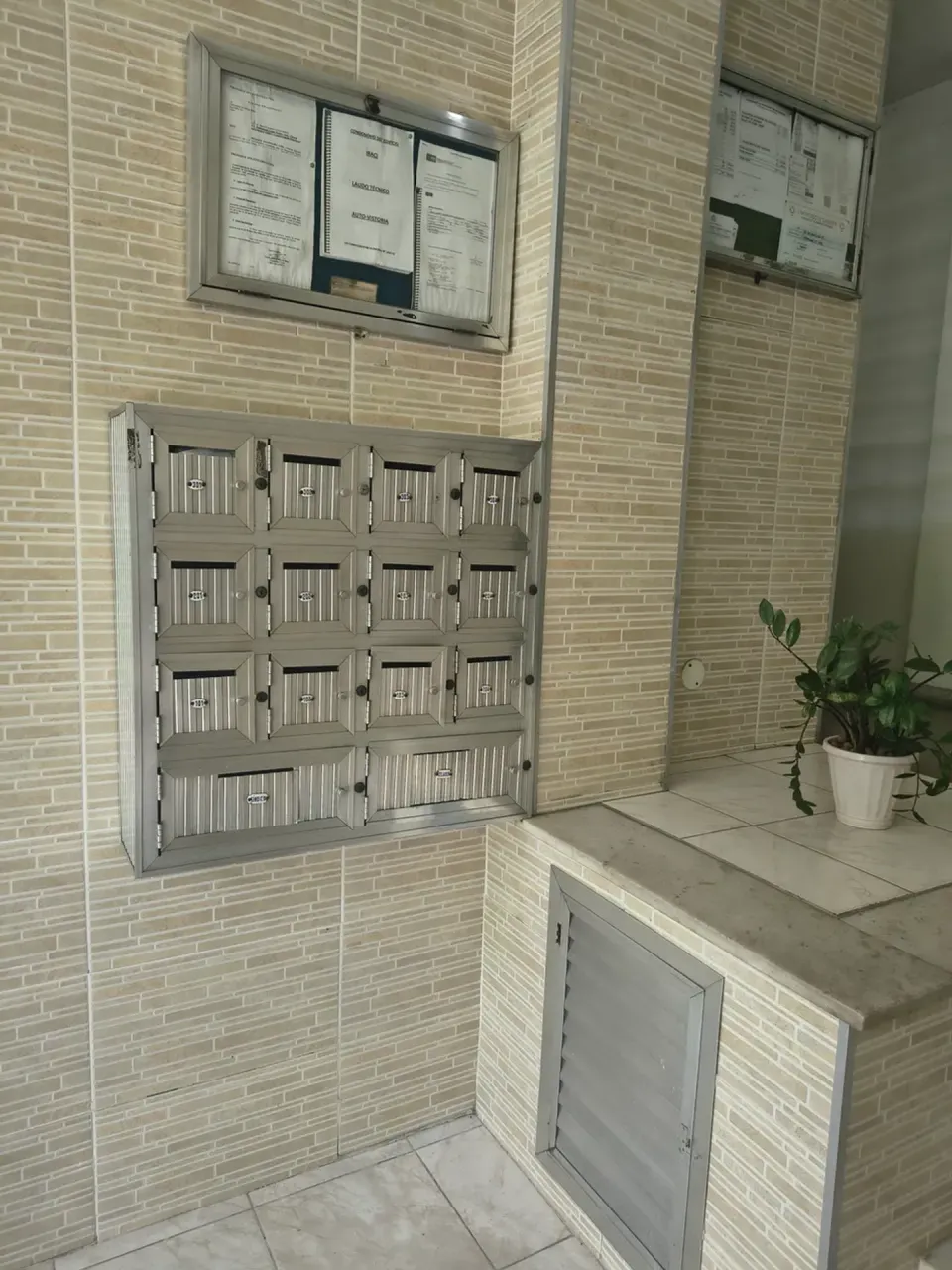 2-bedroom 2-bath apartment with 1 parking space — photo 13