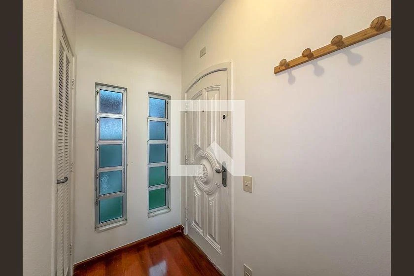 Furnished apartment with 2 bedrooms and 80 m² — photo 7
