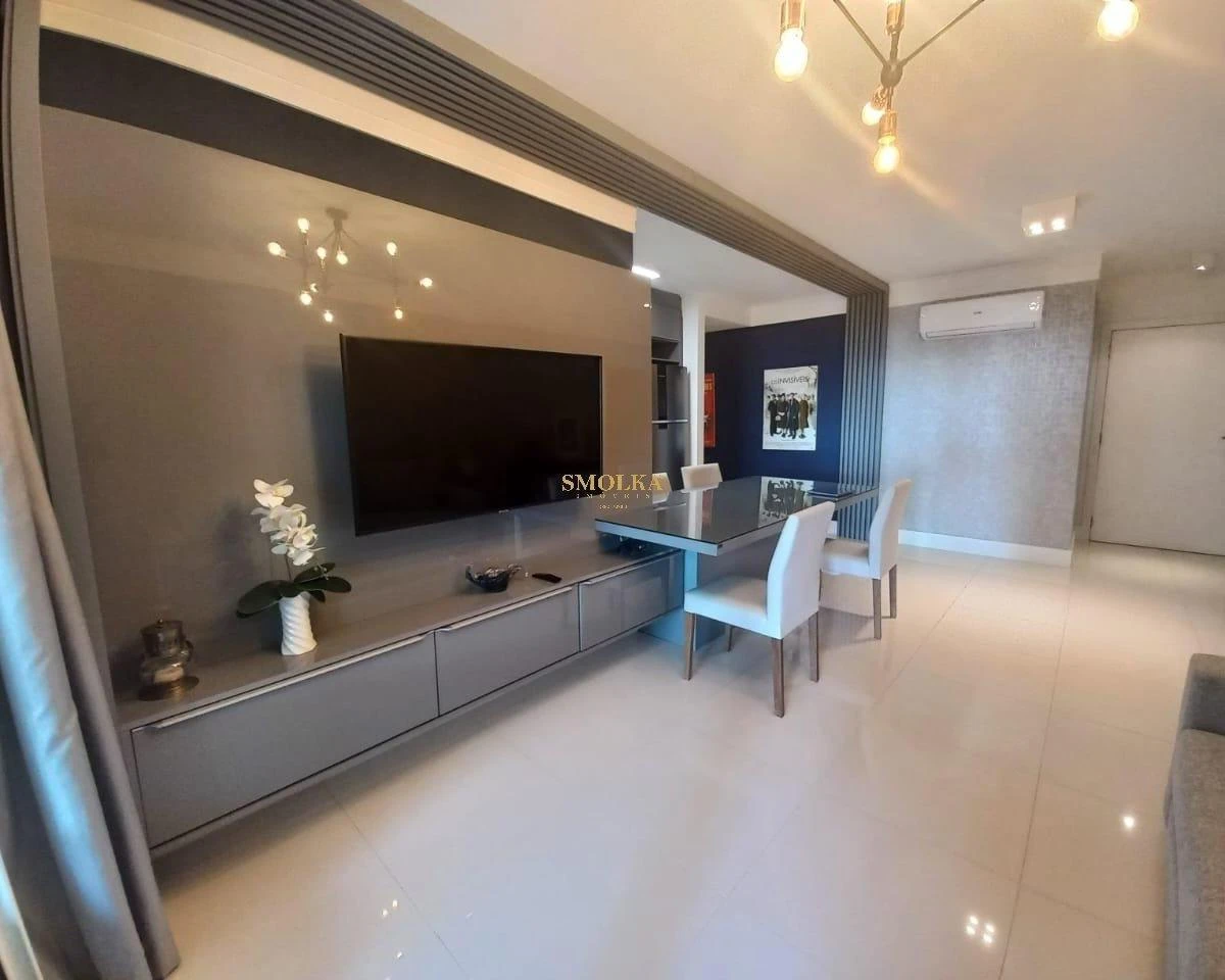 Apartamento com janelas do piso ao teto, Agronômica — photo 4