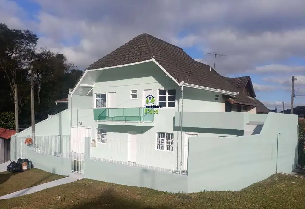 House with 3 bedrooms and 2 parking spaces, 171.20 m²