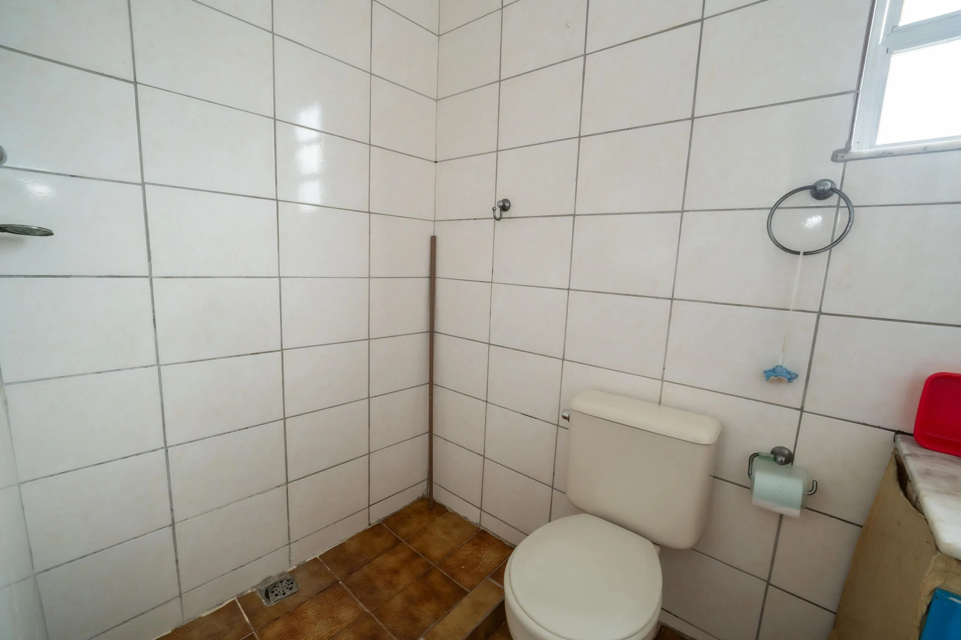 Unfurnished house with 2 bedrooms, yard and balcony — photo 28