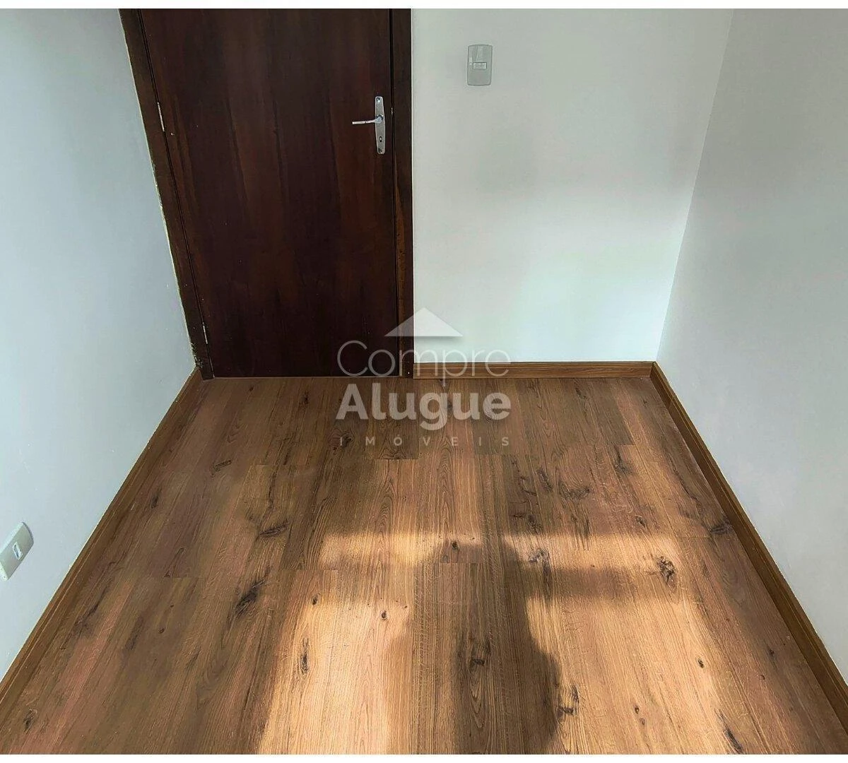 3-bedroom apartment in a building with a gym — photo 21