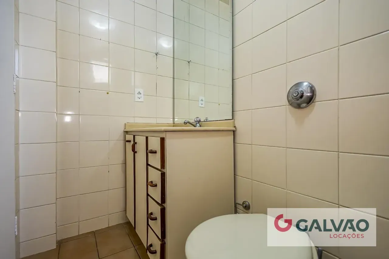 2-bedroom apartment with 1 parking space in gated community — photo 16