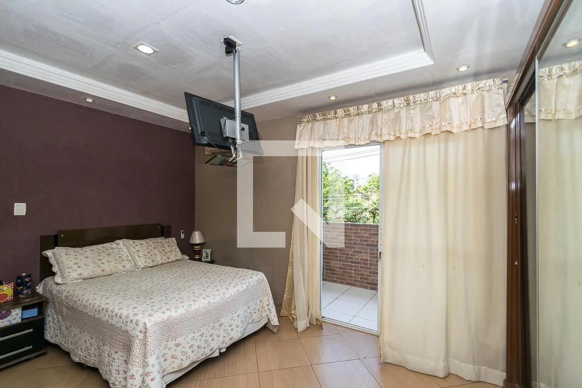Furnished 227 m² house with a private garden — photo 23