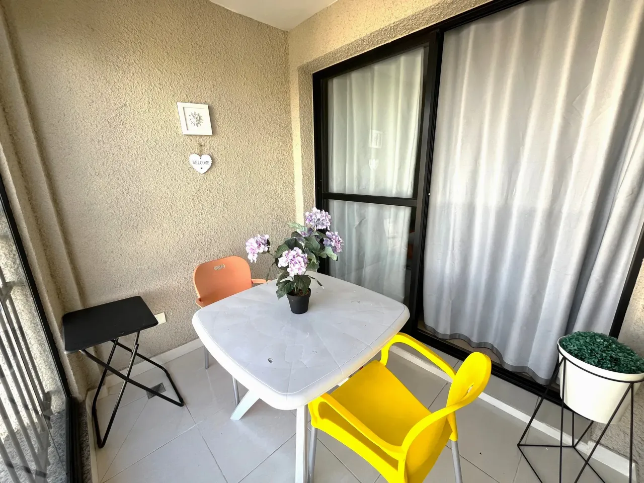 40 m² furnished apartment with parking and high floor — photo 6
