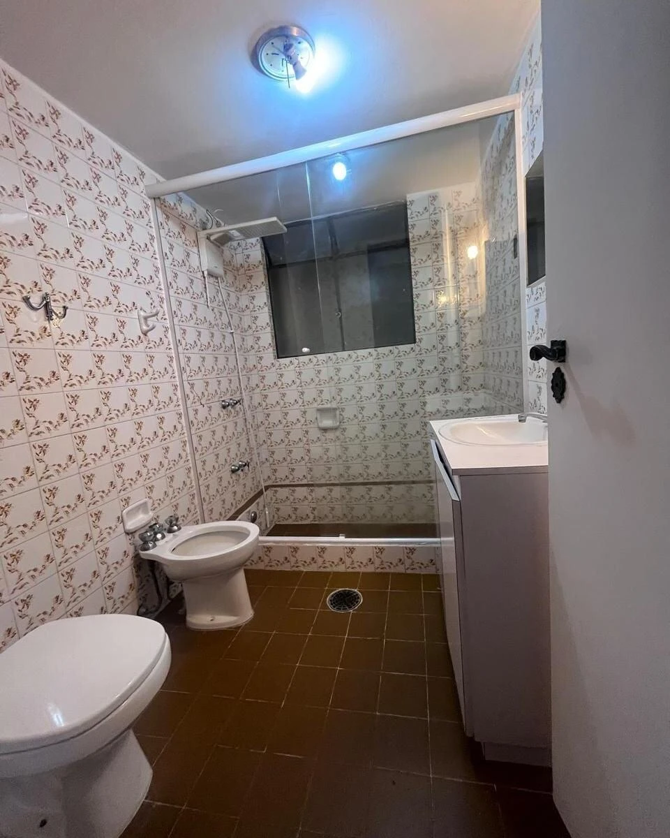 4-bedroom apartment with a home office in Curitiba — photo 21