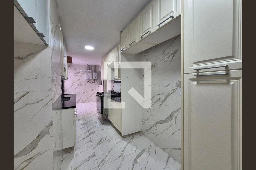 Rental apartment with 3 bedrooms and 208 m² — photo 22
