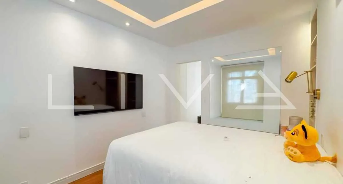 4-bedroom apartment with a grill on the balcony — photo 12