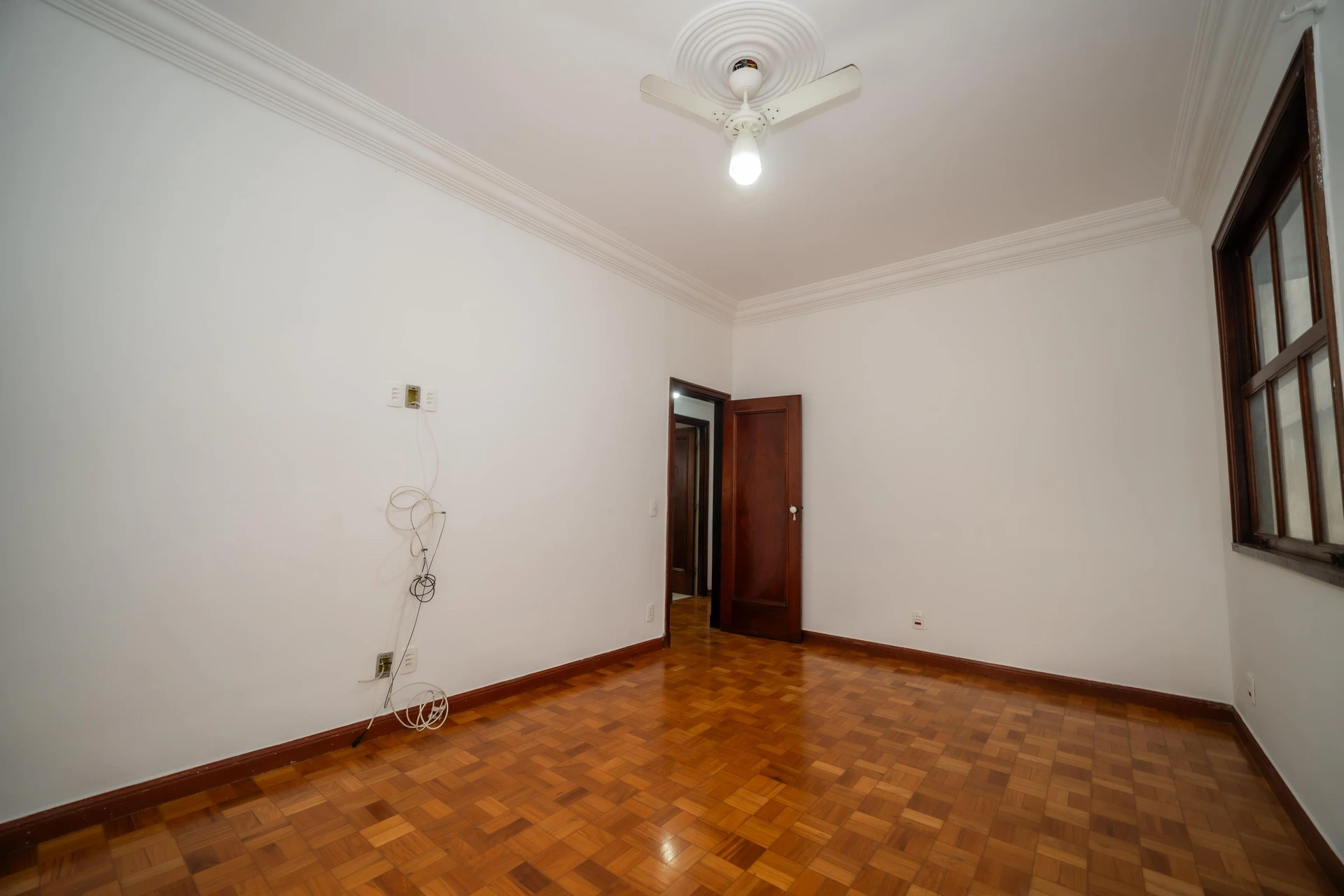 Garden in a 3-bedroom house, 200 m² — photo 40