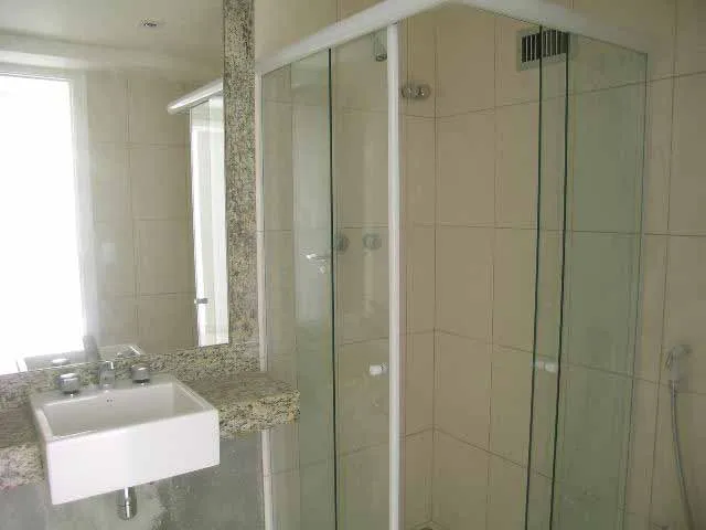 Apartment with 3 bedrooms and 5 bathrooms, closed kitchen — photo 2