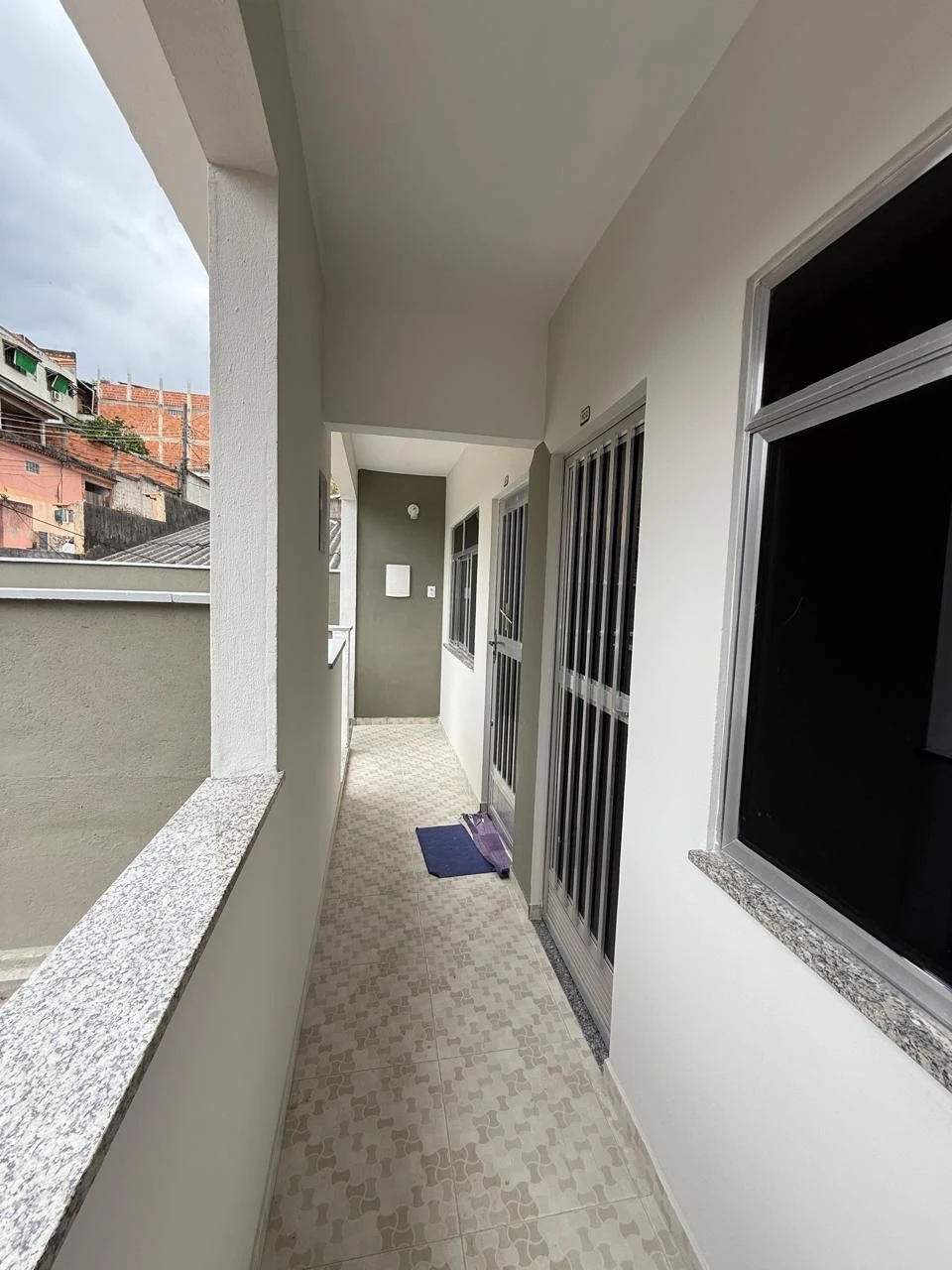 Washing machine in a one-bedroom apartment, 70 m² — photo 9