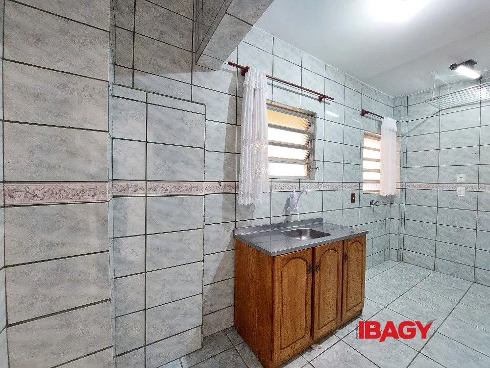 59 m² apartment with 2 bedrooms, 1 bath and parking — photo 5