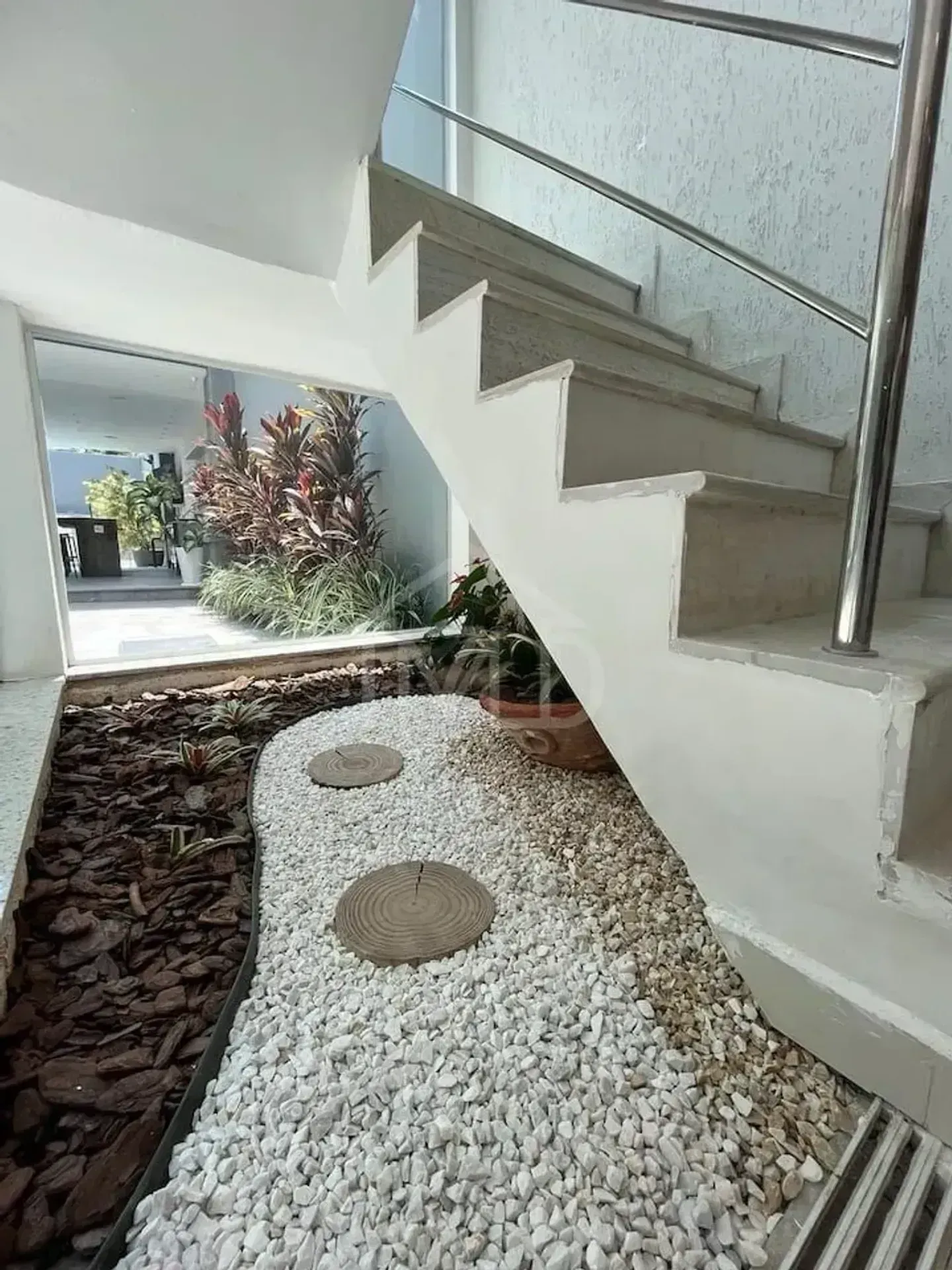 Casa mobiliada com 7 suítes e 10 banheiros, 720 m² — photo 38