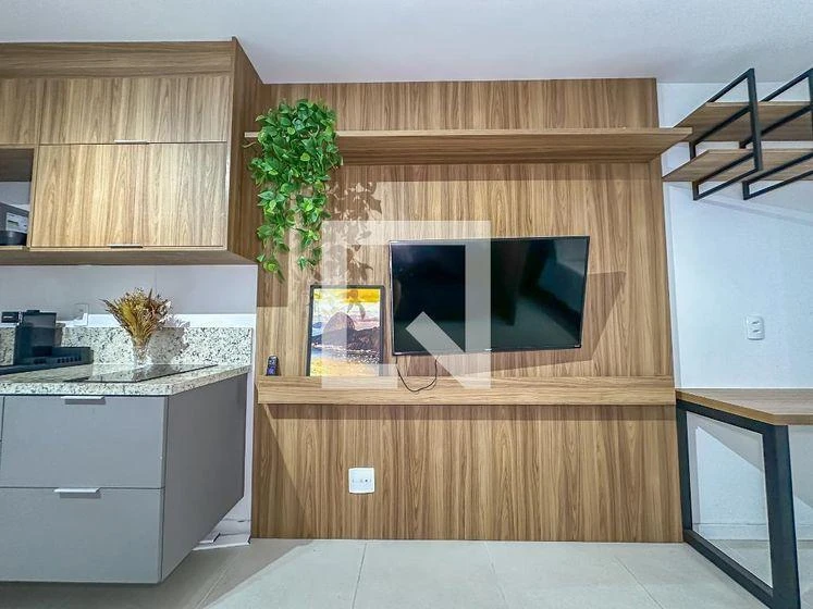 One-bedroom apartment in a building with a gym — photo 17