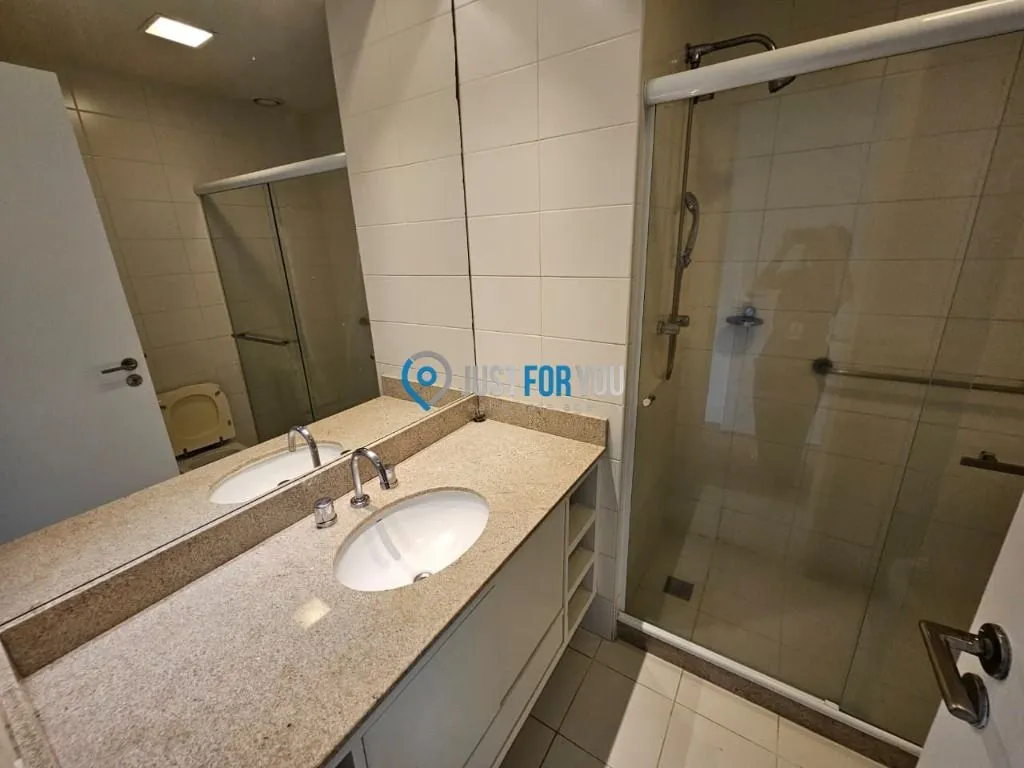 Apartamento mobiliado de 4 quartos em condomínio com piscina — photo 44