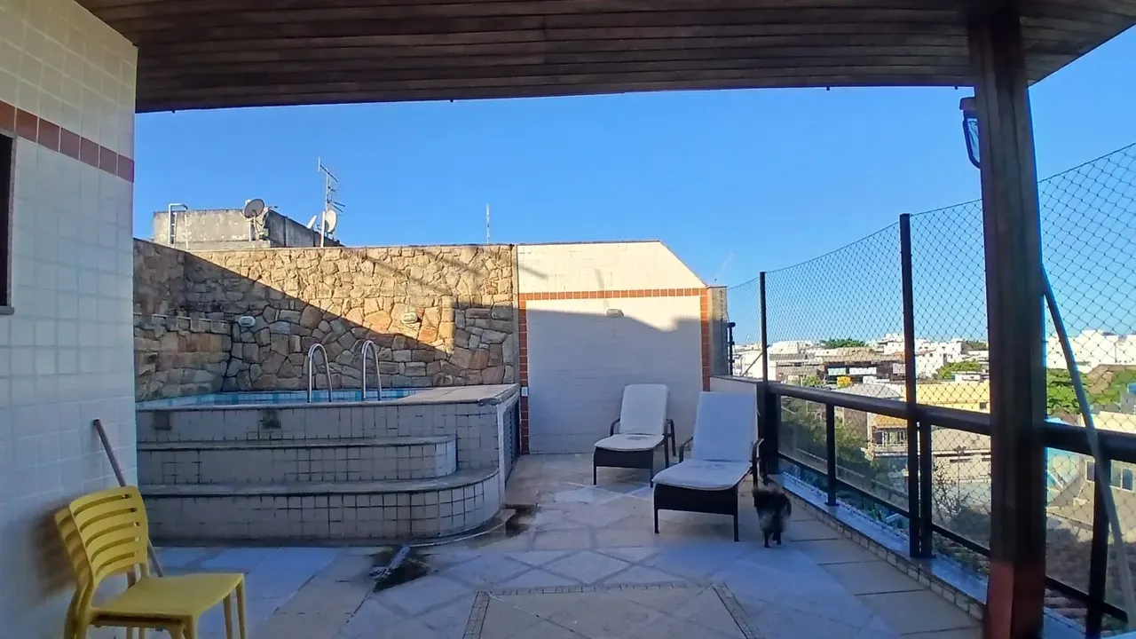 3-bedroom apartment with a bathtub in Rio de Janeiro — photo 51