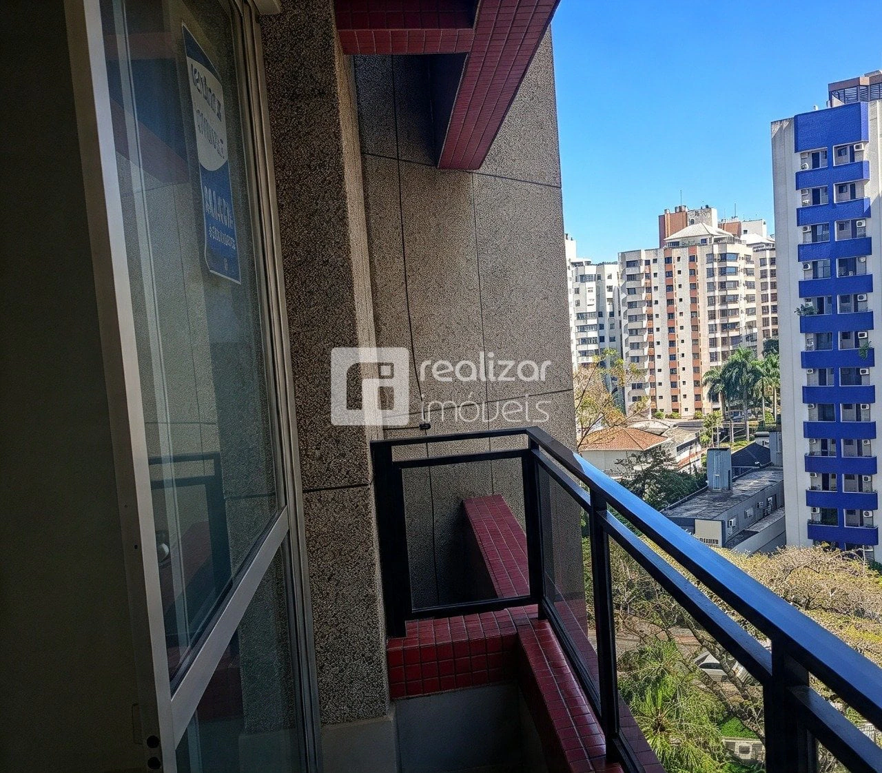 3-bedroom apartment with a private pool in Florianópolis — photo 3