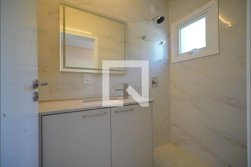 3-bedroom apartment with a water view in Florianópolis — photo 10
