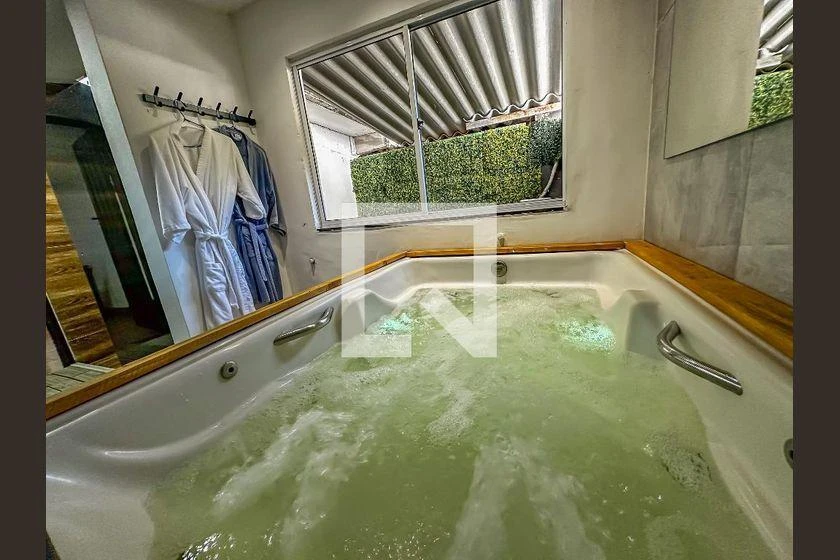 Casa mobiliada, 90 m², com janelas do piso ao teto — photo 6