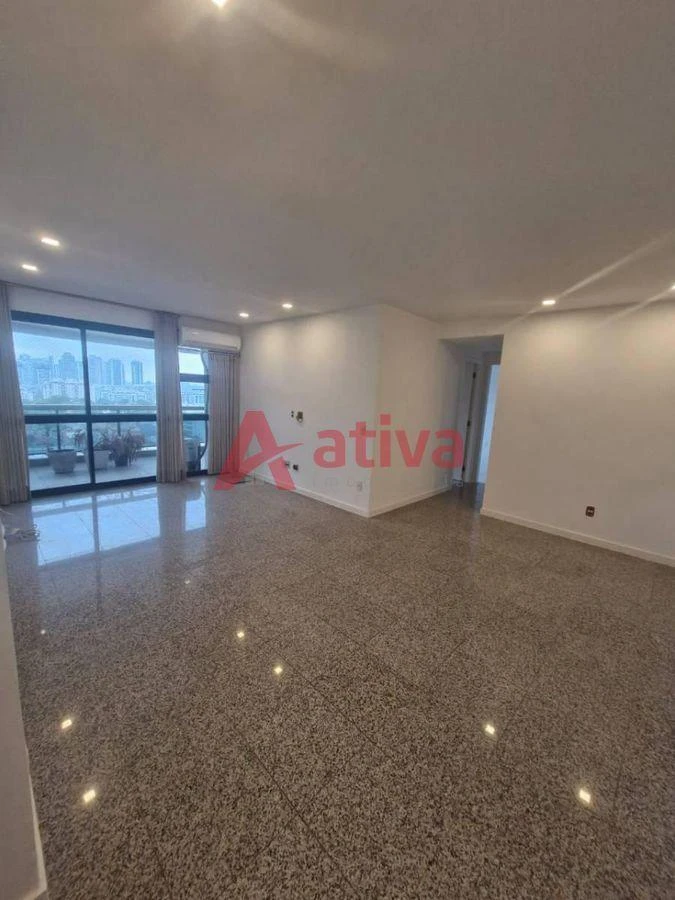 Apartamento de 2 quartos com suíte e 104 m² — photo 31