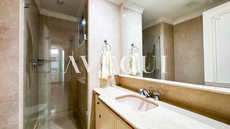 Житлова квартира з 5 спальнями-світами 363 м² — photo 5